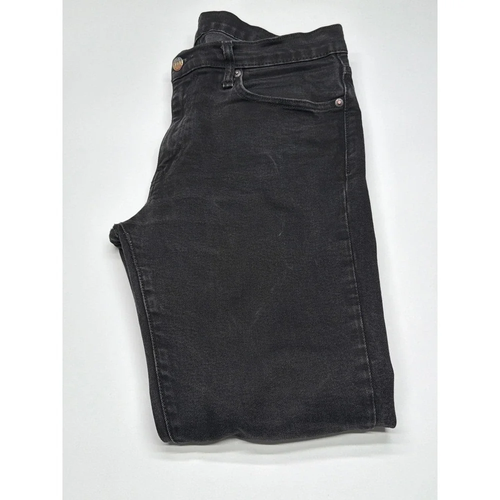 Levis own piece